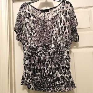 ❣️SALE❣️ HeartSoul T-shirt Large